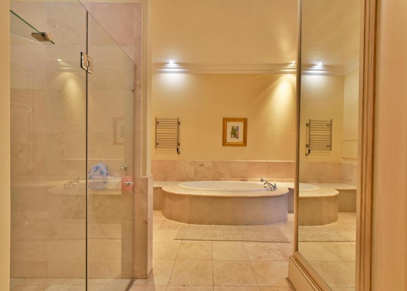 6 Bedroom Property for Sale in Cornwall Hill Gauteng