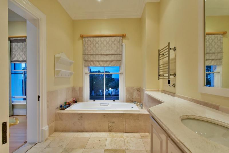 6 Bedroom Property for Sale in Cornwall Hill Gauteng