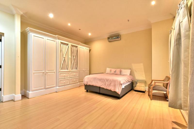 6 Bedroom Property for Sale in Cornwall Hill Gauteng