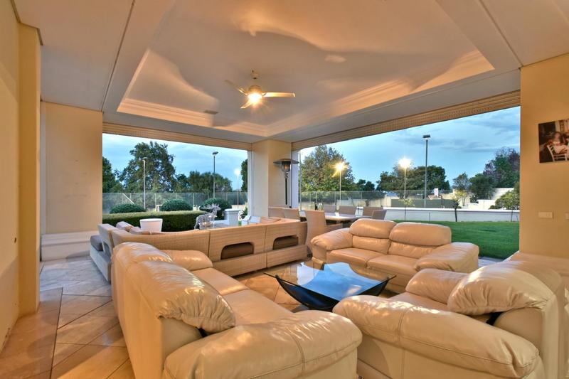 6 Bedroom Property for Sale in Cornwall Hill Gauteng