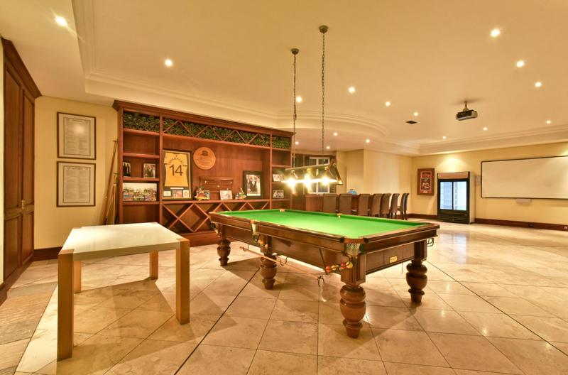 6 Bedroom Property for Sale in Cornwall Hill Gauteng