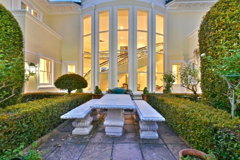 6 Bedroom Property for Sale in Cornwall Hill Gauteng