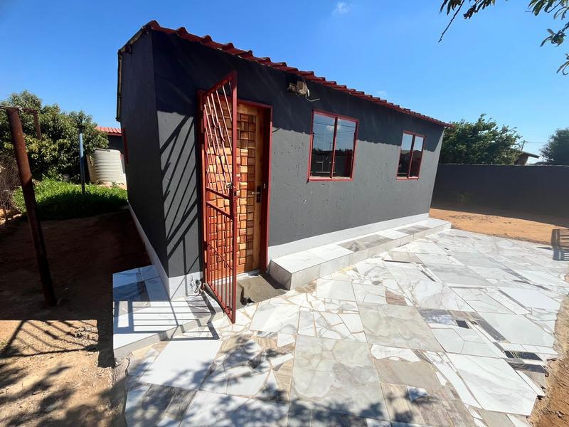 5 Bedroom Property for Sale in Orange Farm Gauteng