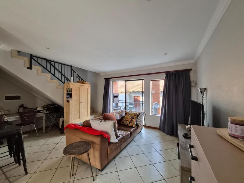 2 Bedroom Property for Sale in Country View Estate Gauteng