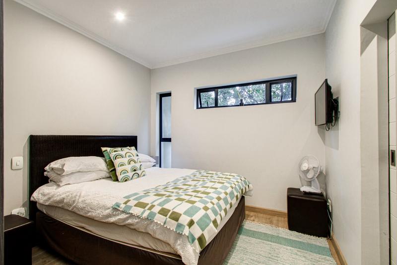 To Let 4 Bedroom Property for Rent in Bryanston Gauteng