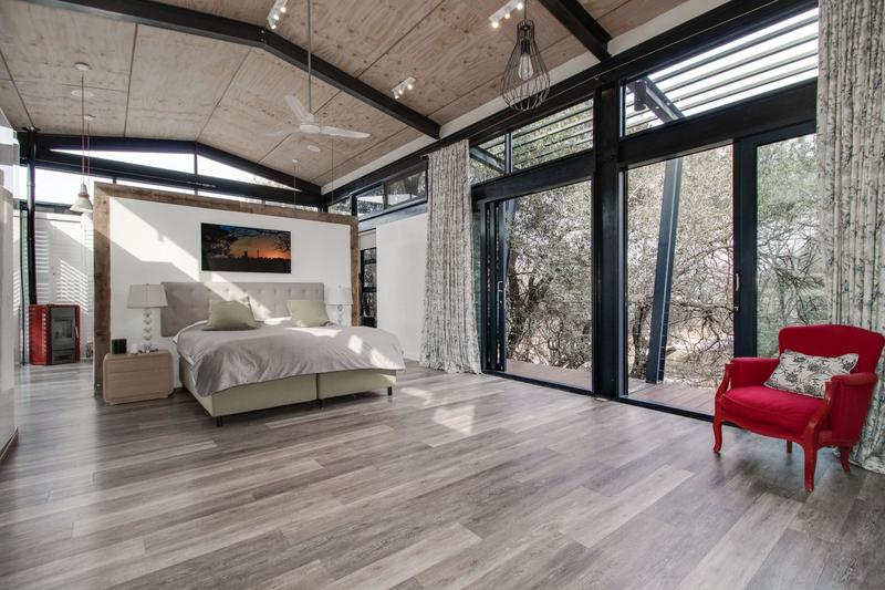 To Let 5 Bedroom Property for Rent in Helderfontein Estate Gauteng