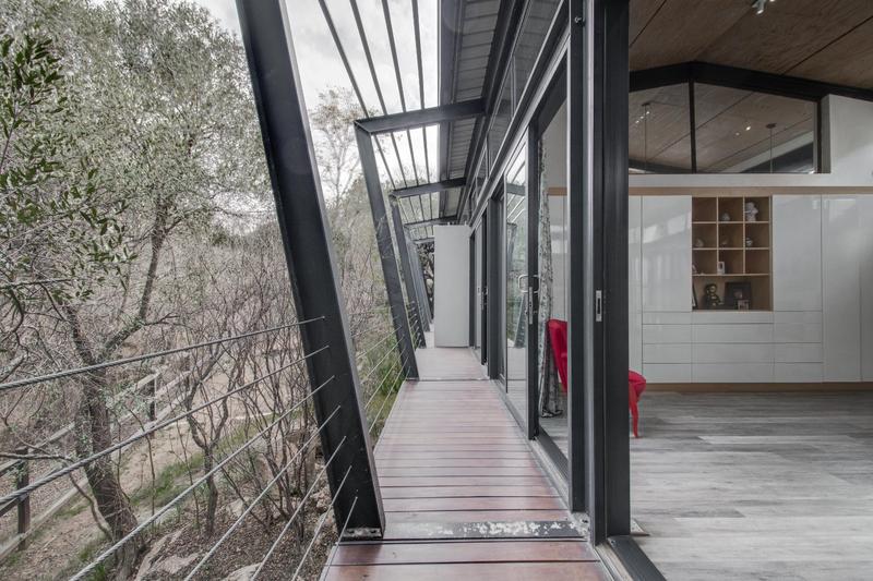 To Let 5 Bedroom Property for Rent in Helderfontein Estate Gauteng