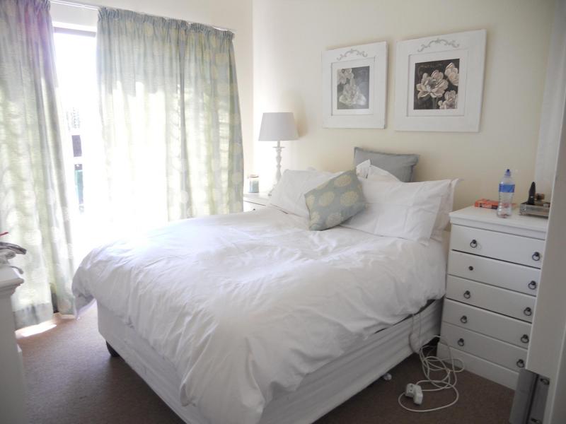 To Let 1 Bedroom Property for Rent in Bryanston Gauteng