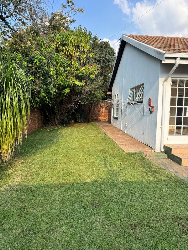 2 Bedroom Property for Sale in Wierda Park Gauteng