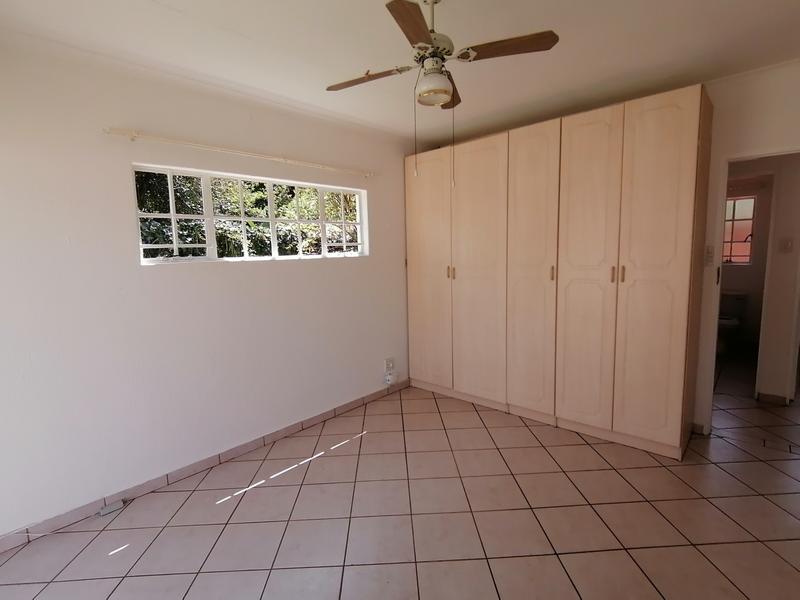 2 Bedroom Property for Sale in Wierda Park Gauteng