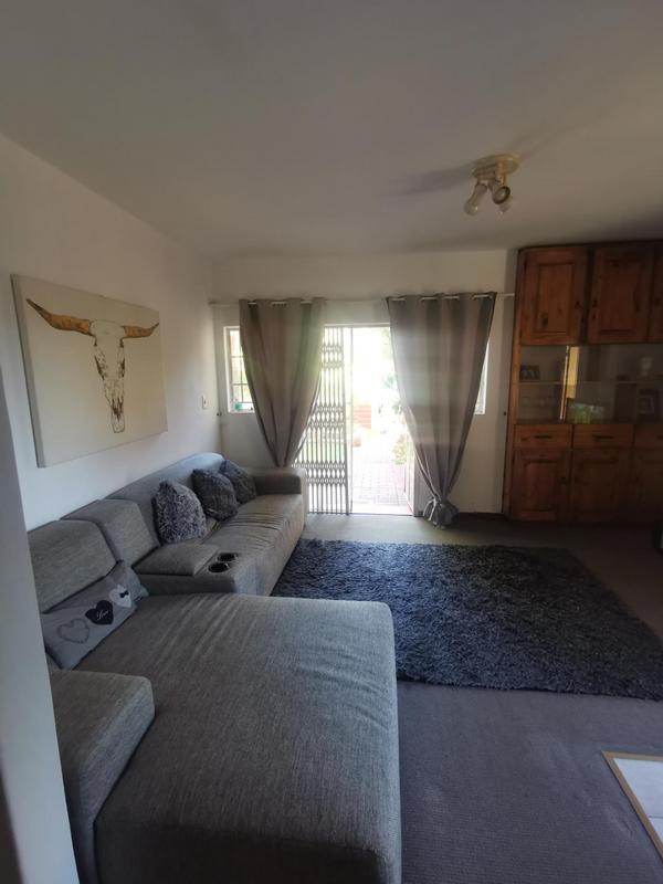 To Let 2 Bedroom Property for Rent in Zwartkop Gauteng