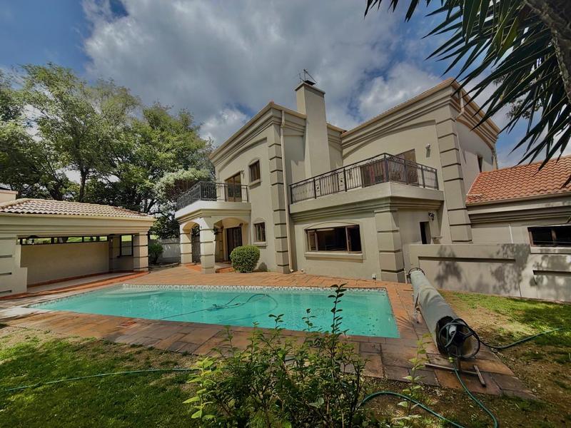 3 Bedroom Property for Sale in Blue Valley Golf Estate Gauteng