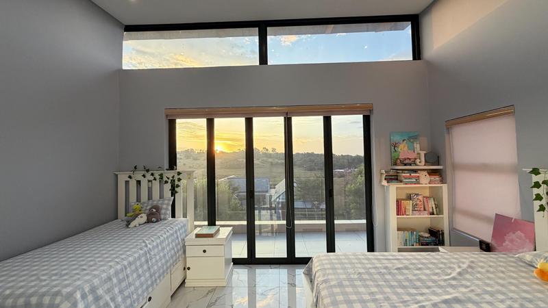 6 Bedroom Property for Sale in Copperleaf Estate Gauteng