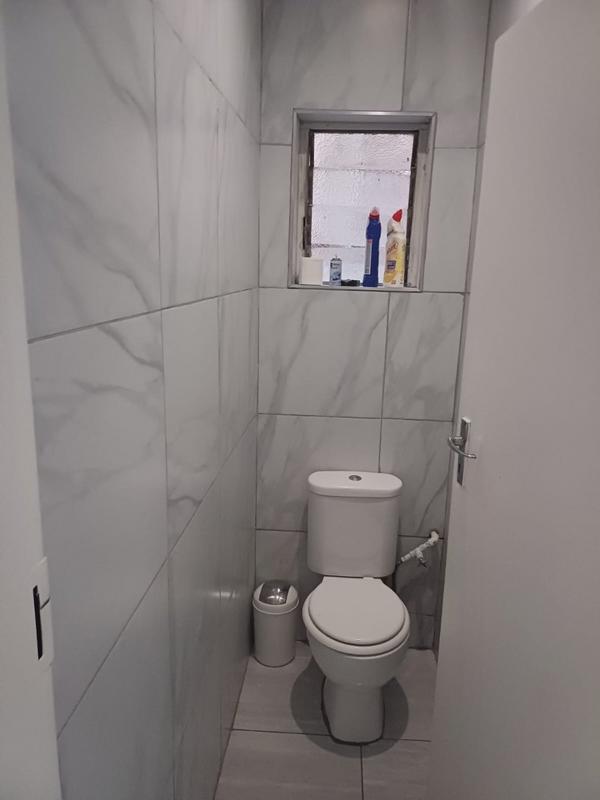 2 Bedroom Property for Sale in Pretoria Gardens Gauteng