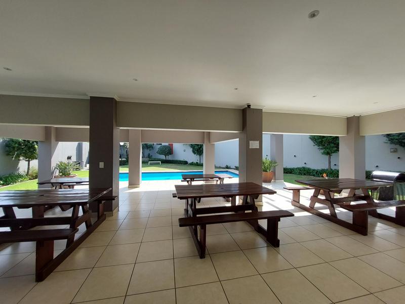 To Let 2 Bedroom Property for Rent in Sunninghill Gauteng