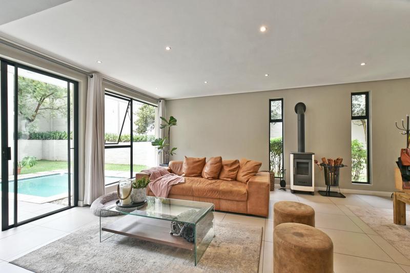 3 Bedroom Property for Sale in Bryanston Gauteng