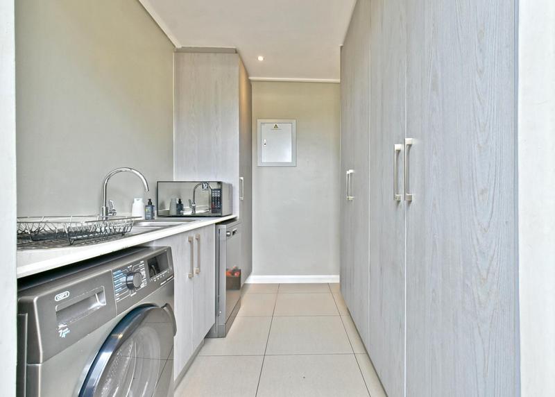 3 Bedroom Property for Sale in Bryanston Gauteng