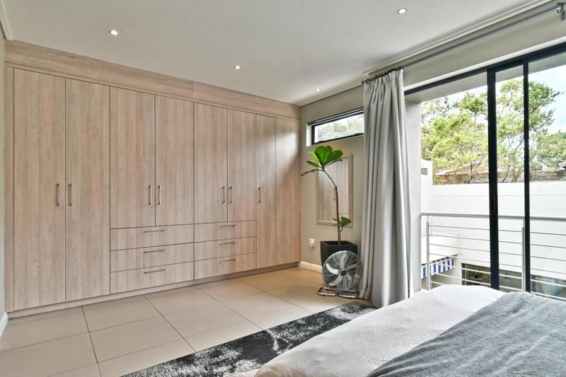 3 Bedroom Property for Sale in Bryanston Gauteng