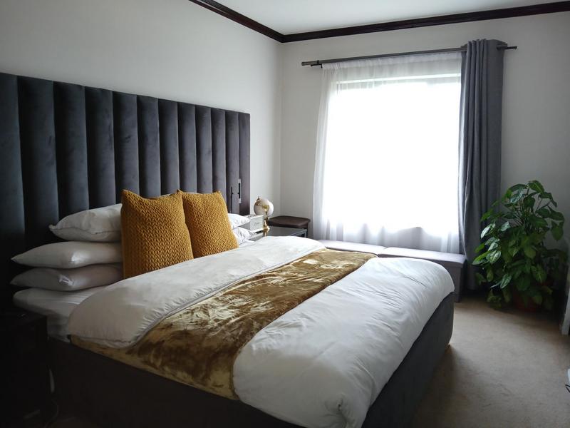 To Let 2 Bedroom Property for Rent in Maroeladal Gauteng