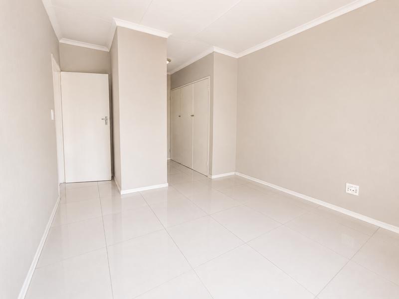 2 Bedroom Property for Sale in Monavoni Gauteng