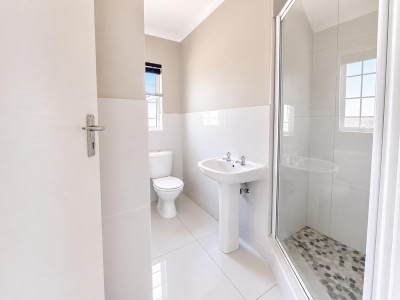 2 Bedroom Property for Sale in Monavoni Gauteng