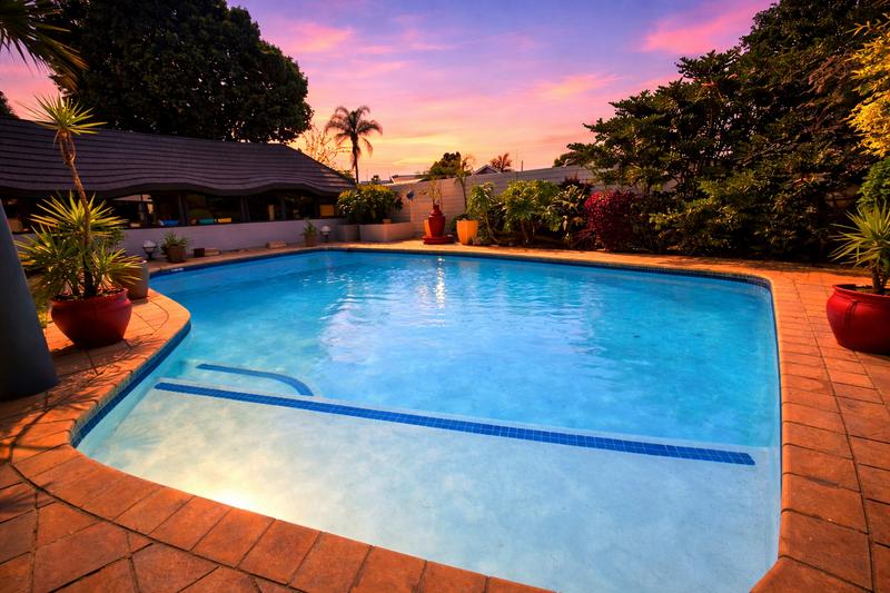 3 Bedroom Property for Sale in Birchleigh Gauteng