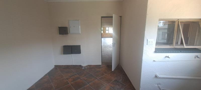 To Let 3 Bedroom Property for Rent in Elspark Gauteng