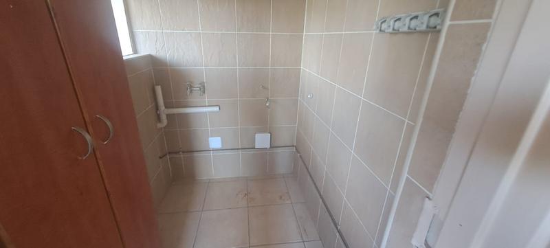 To Let 3 Bedroom Property for Rent in Elspark Gauteng