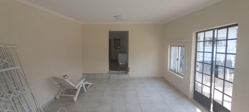 To Let 3 Bedroom Property for Rent in Elspark Gauteng