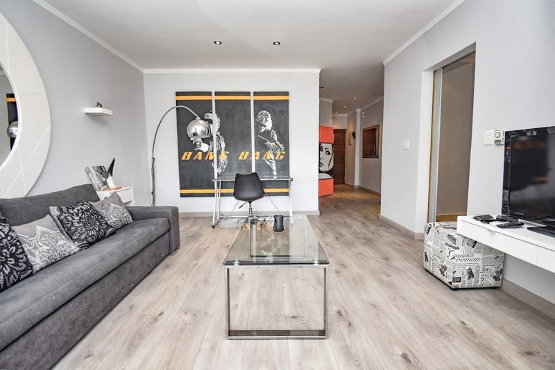 To Let 2 Bedroom Property for Rent in Sandhurst Gauteng