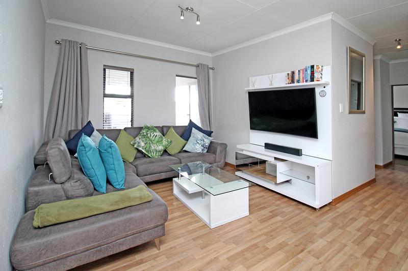 2 Bedroom Property for Sale in Honeydew Gauteng