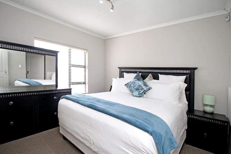 2 Bedroom Property for Sale in Honeydew Gauteng