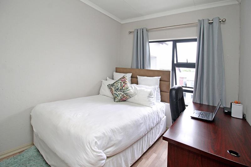 2 Bedroom Property for Sale in Honeydew Gauteng