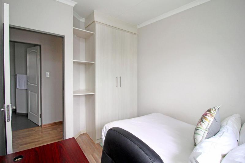 2 Bedroom Property for Sale in Honeydew Gauteng