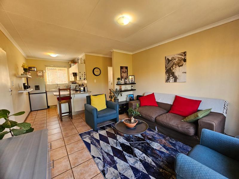 2 Bedroom Property for Sale in Weltevreden Park Gauteng