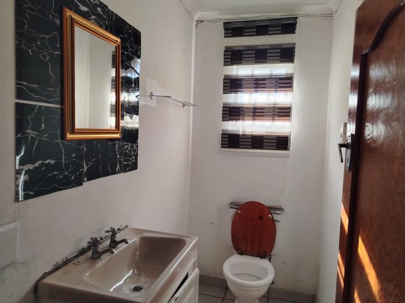 To Let 1 Bedroom Property for Rent in Kensington Gauteng
