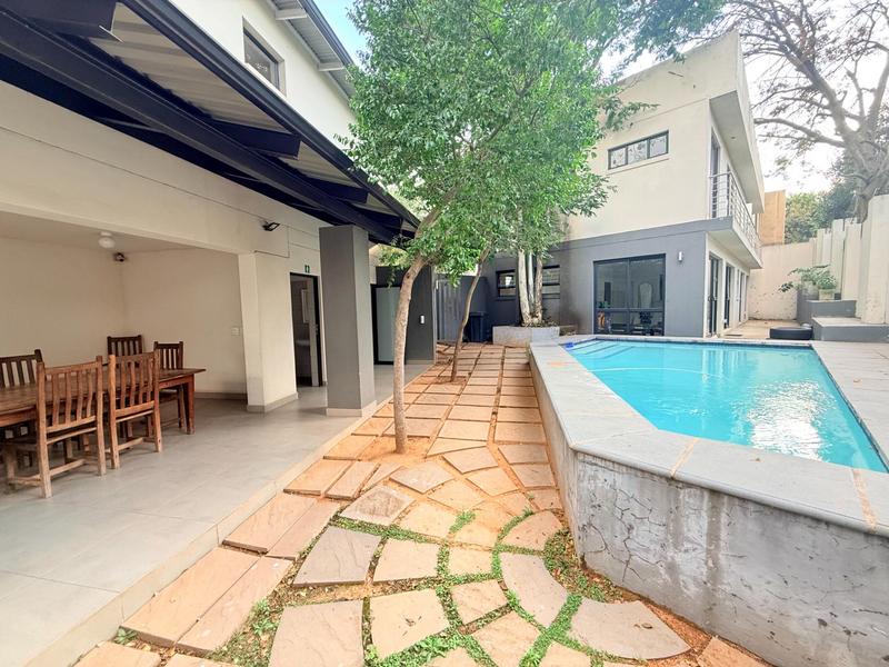 To Let 1 Bedroom Property for Rent in Bryanston Gauteng