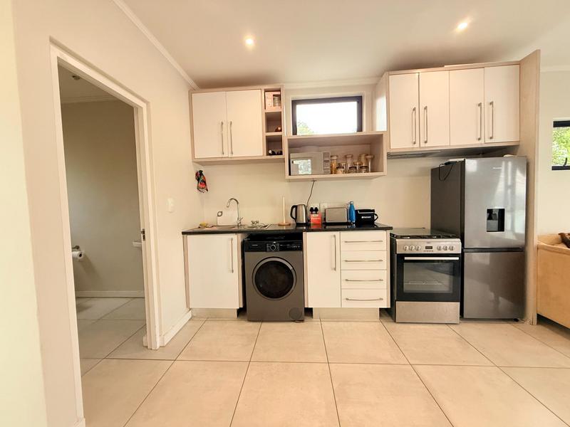 To Let 1 Bedroom Property for Rent in Bryanston Gauteng