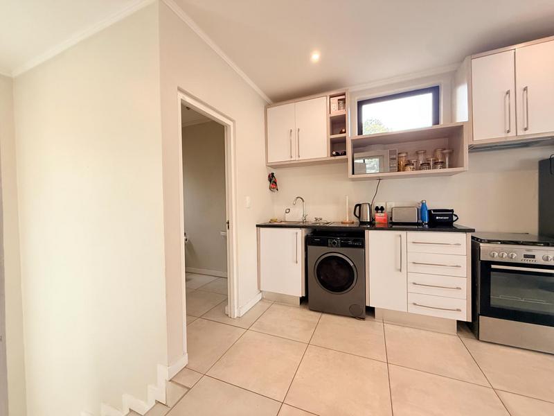 To Let 1 Bedroom Property for Rent in Bryanston Gauteng