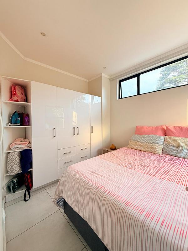 To Let 1 Bedroom Property for Rent in Bryanston Gauteng