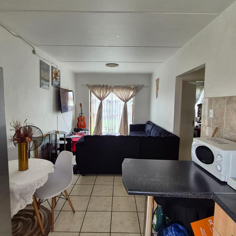 To Let 2 Bedroom Property for Rent in Parkrand Gauteng