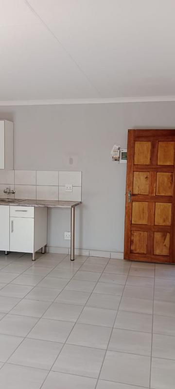 To Let 1 Bedroom Property for Rent in Villa Liza Gauteng