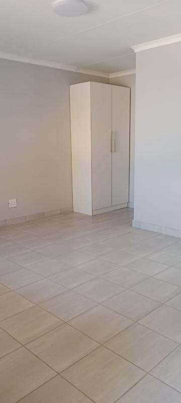 To Let 1 Bedroom Property for Rent in Villa Liza Gauteng