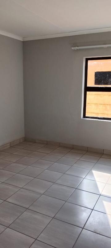 To Let 1 Bedroom Property for Rent in Villa Liza Gauteng