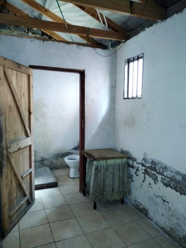 2 Bedroom Property for Sale in Fleurhof Gauteng