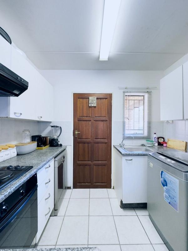 2 Bedroom Property for Sale in Honeydew Grove Gauteng
