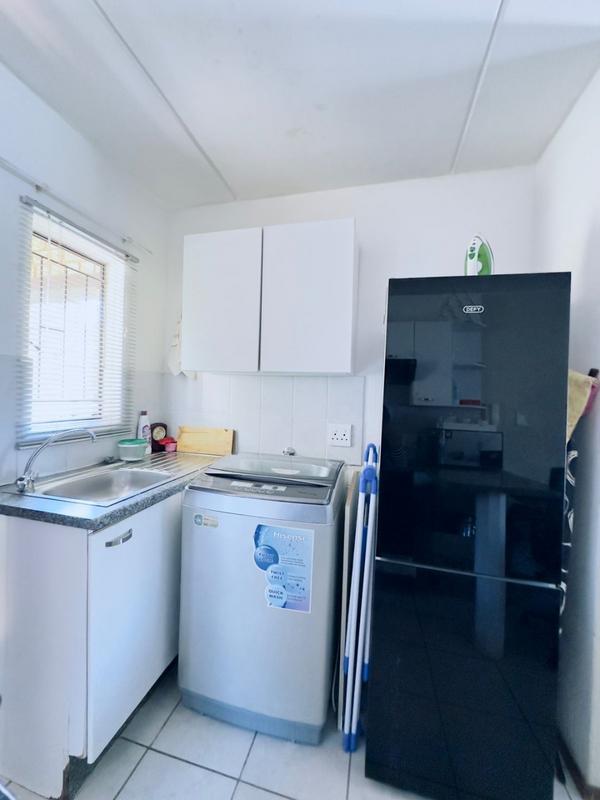 2 Bedroom Property for Sale in Honeydew Grove Gauteng