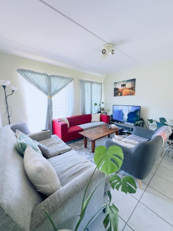 2 Bedroom Property for Sale in Honeydew Grove Gauteng