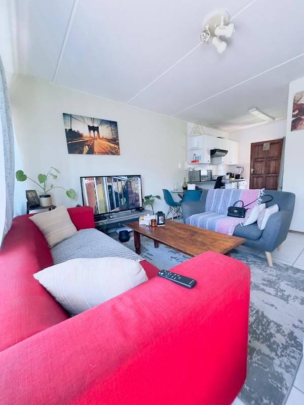 2 Bedroom Property for Sale in Honeydew Grove Gauteng