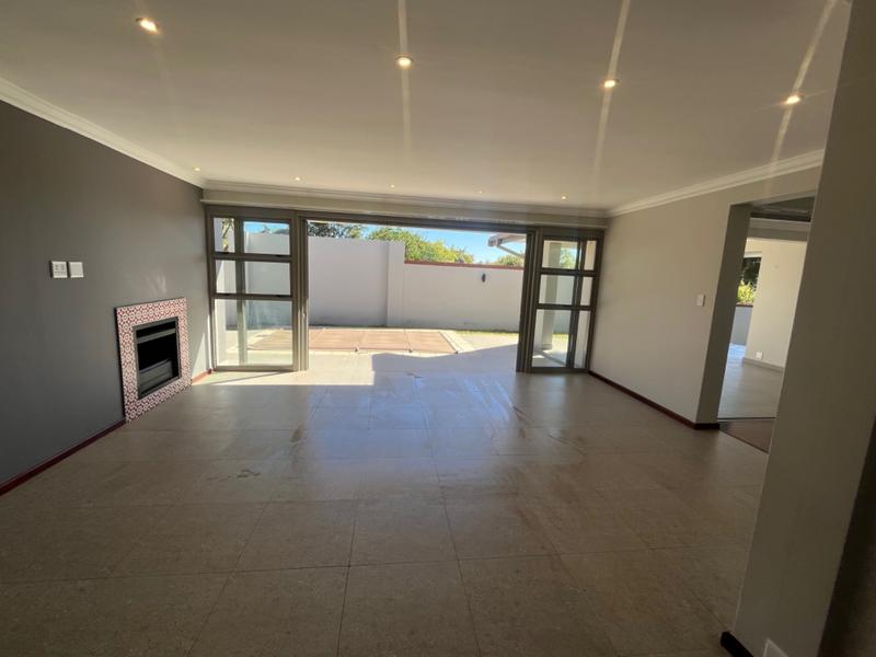 To Let 3 Bedroom Property for Rent in Waterkloof Ridge Gauteng